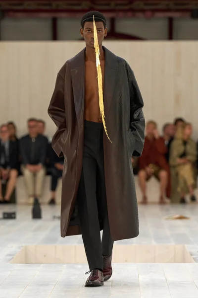 Look 21